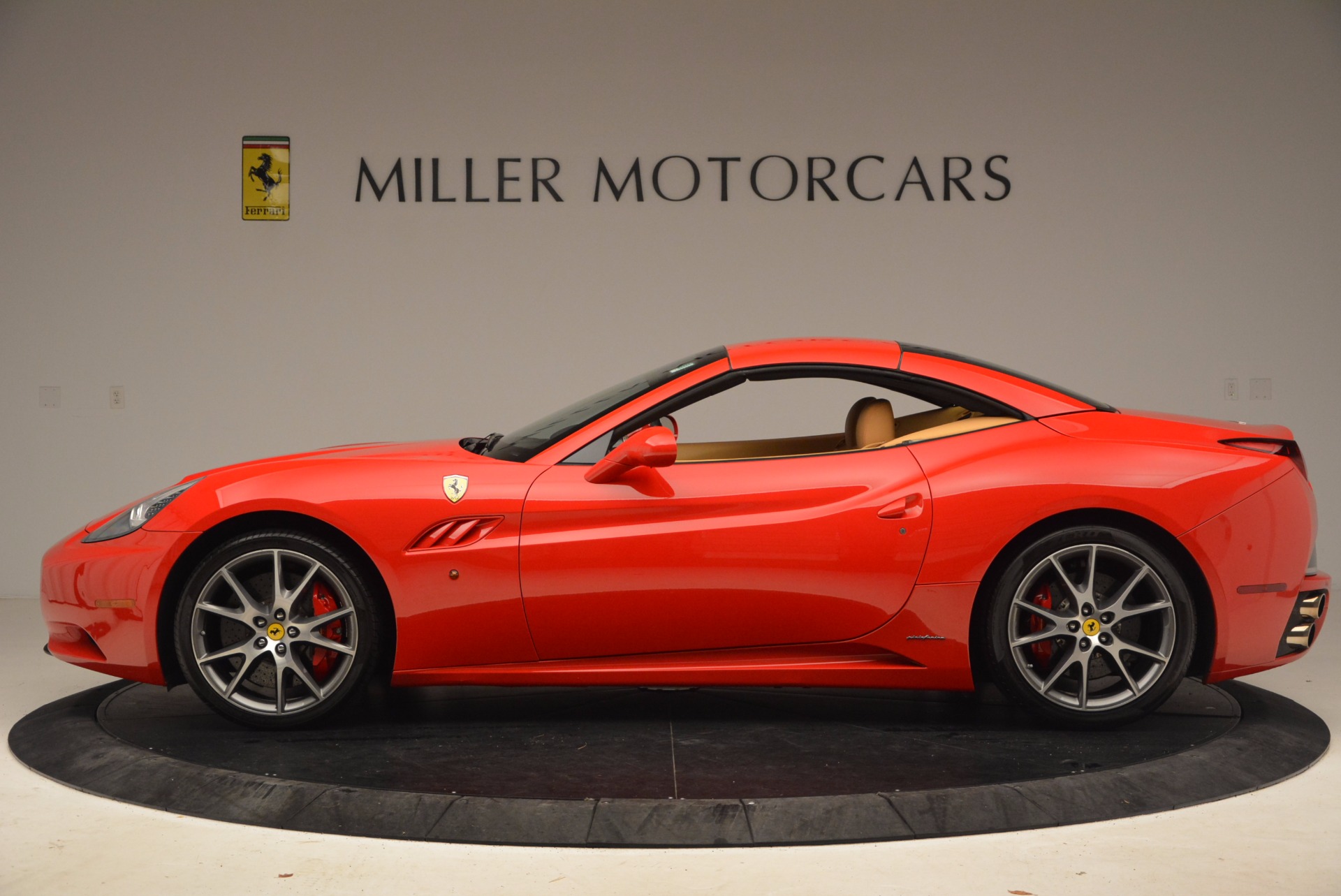 2010 ferrari california price