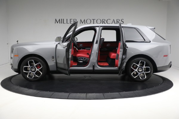 Used 2022 Rolls-Royce Black Badge Cullinan for sale Sold at Bugatti of Greenwich in Greenwich CT 06830 14