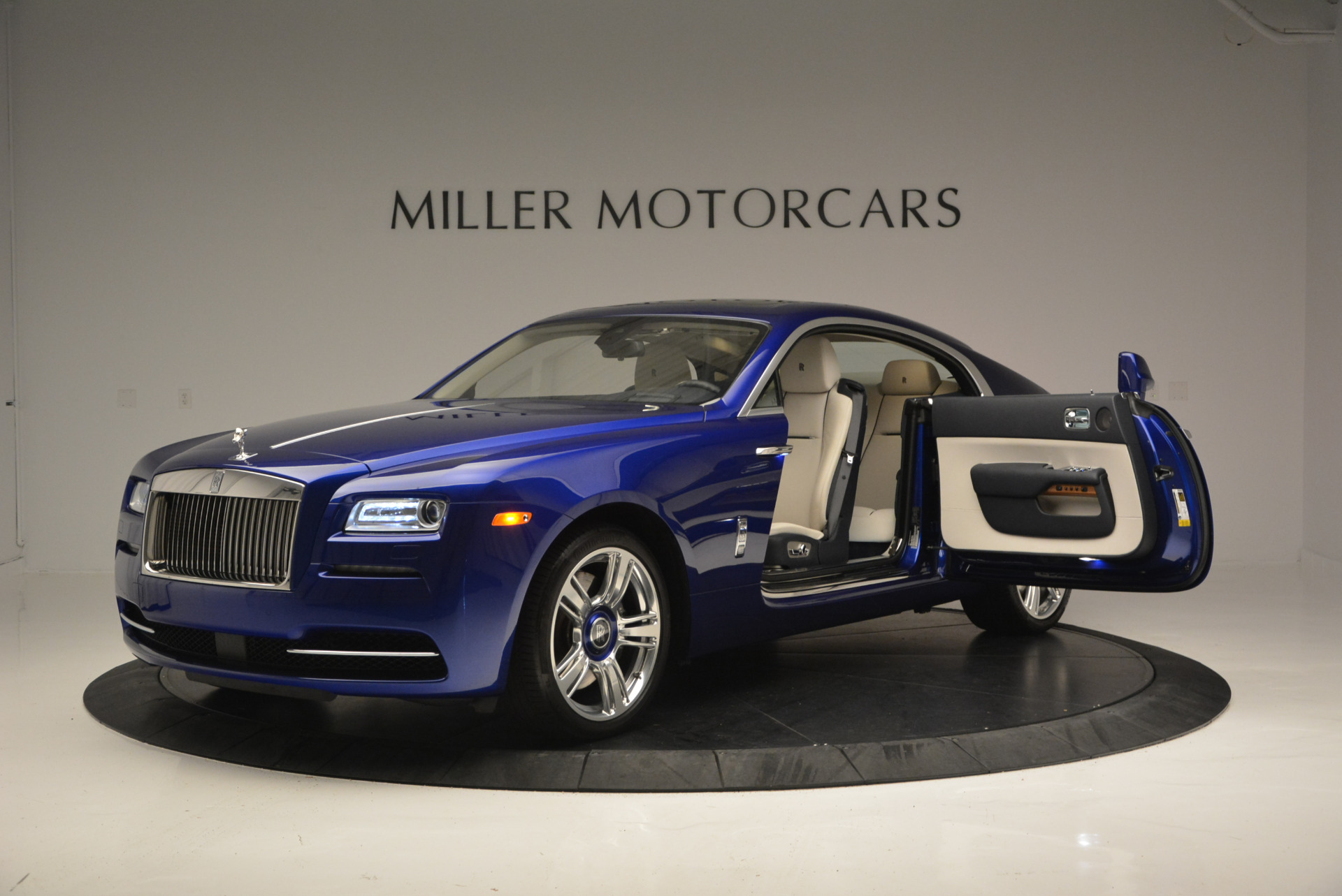 Royal blue Rolls Royce wraith convertible  Rolls royce Car wallpapers  Cool cars