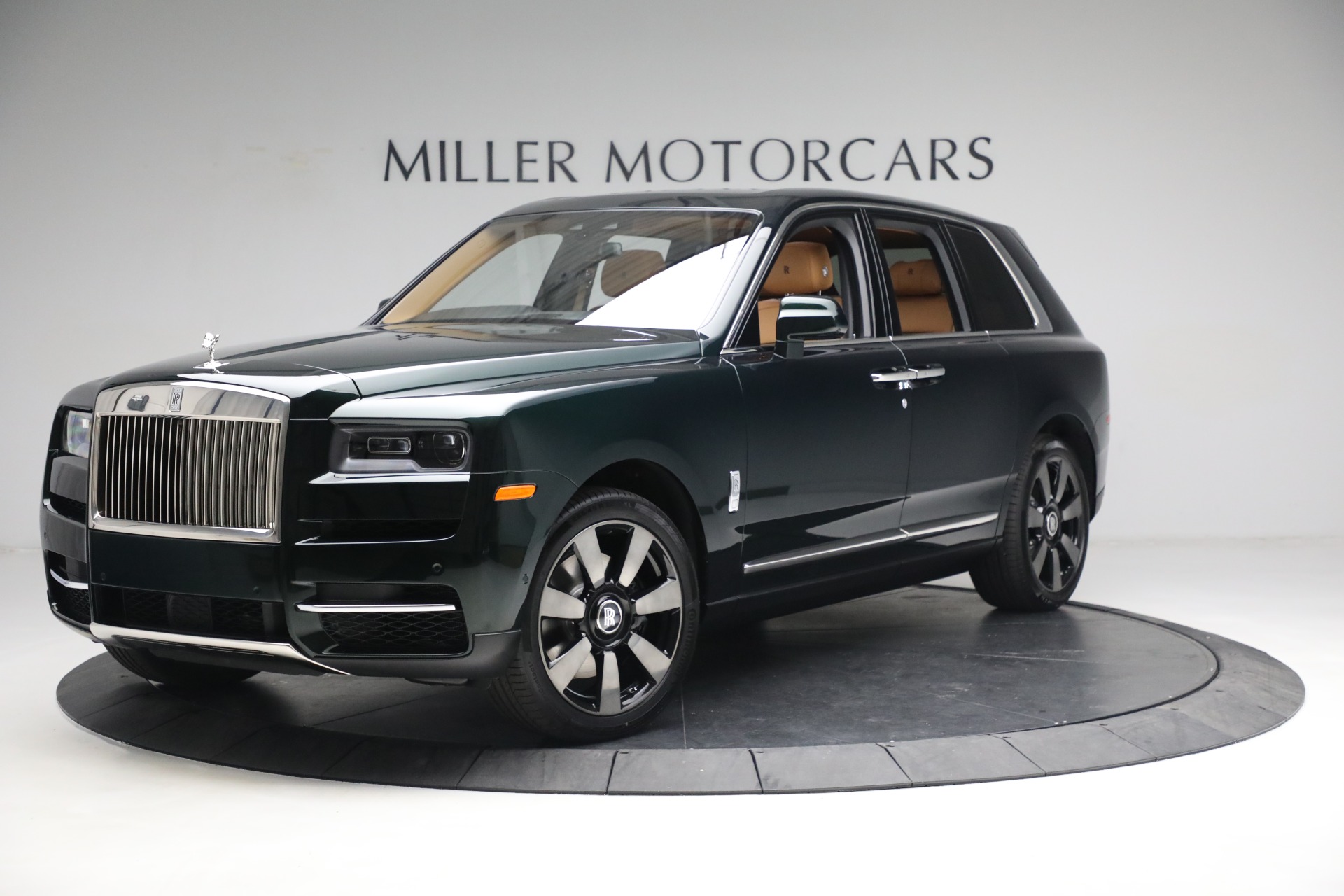 New 2024 RollsRoyce Cullinan For Sale (437,375) Bugatti of