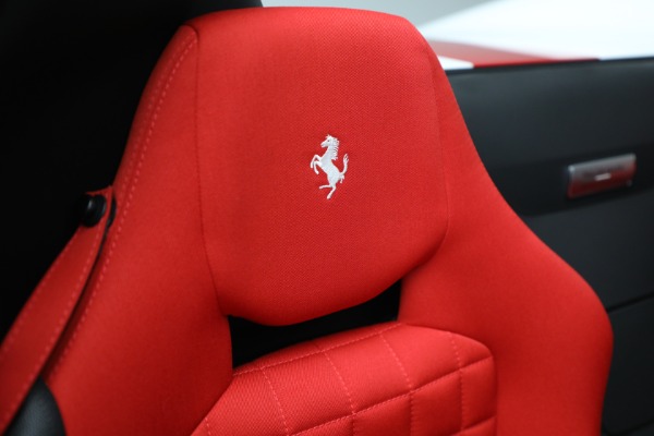 Used 2022 Ferrari 812 GTS for sale $619,900 at Bugatti of Greenwich in Greenwich CT 06830 25